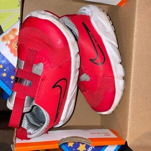 Kids Nike shoes easy to slip on